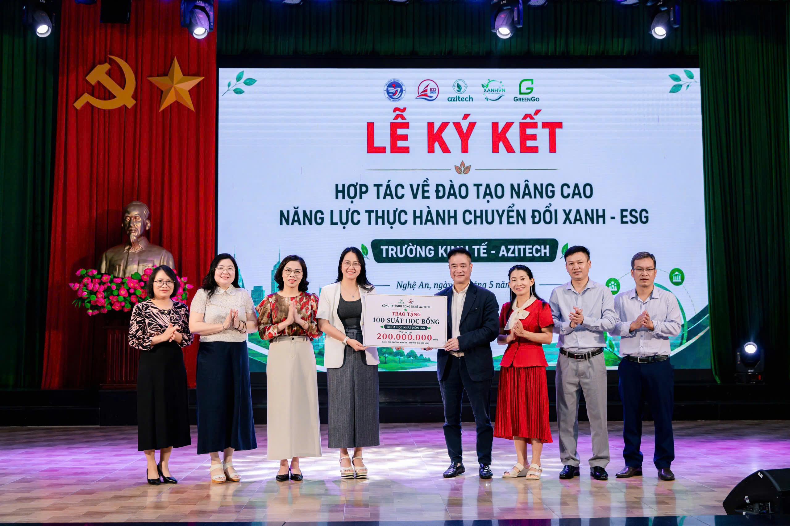 ký kết 18