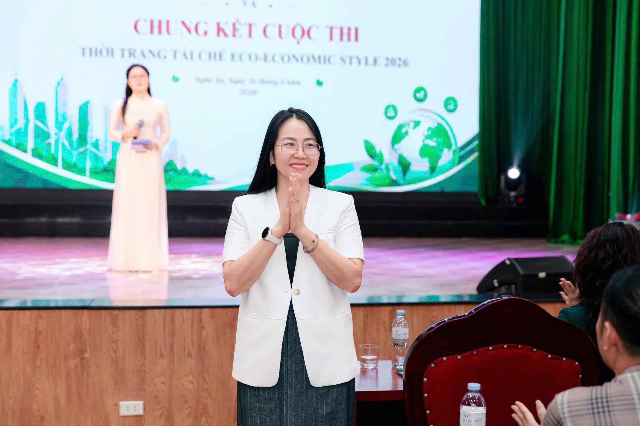 ký kết 8